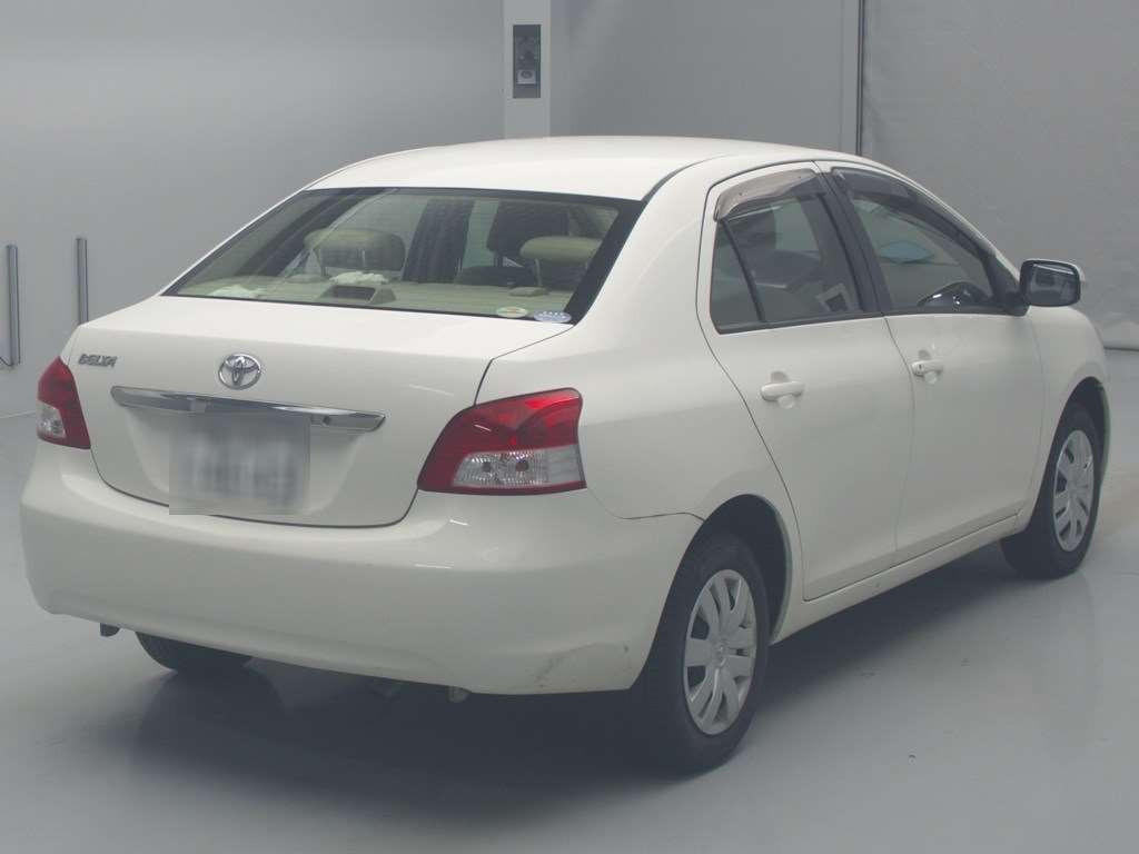 2010 Toyota Belta SCP92[1]