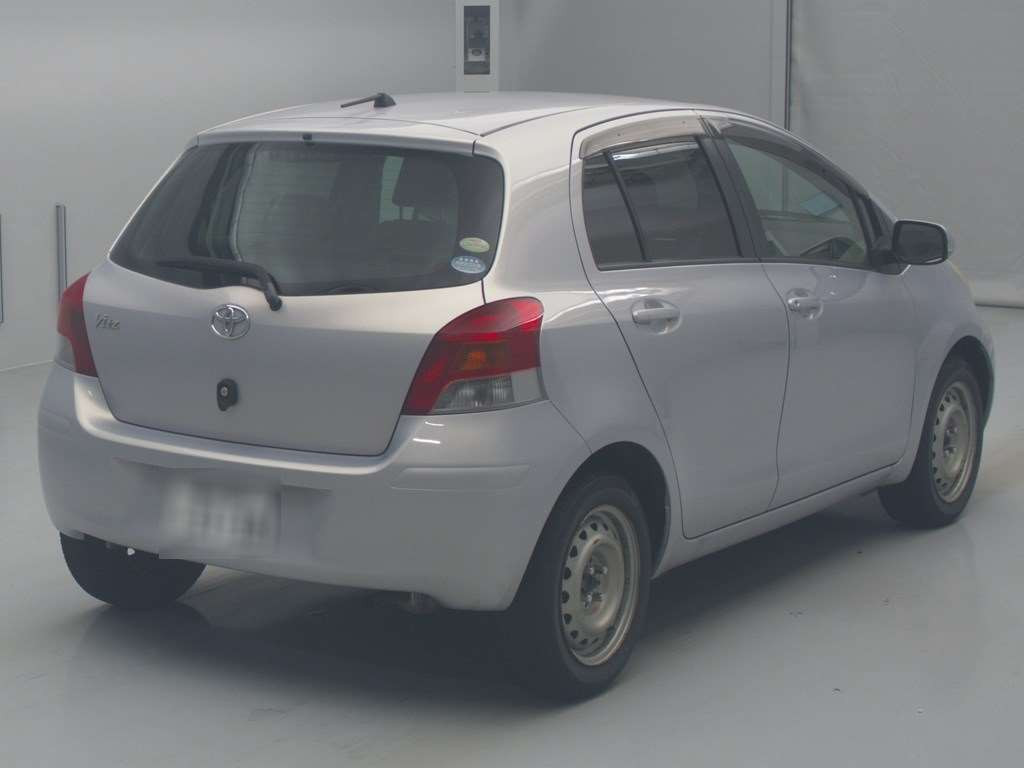 2008 Toyota Vitz KSP90[1]