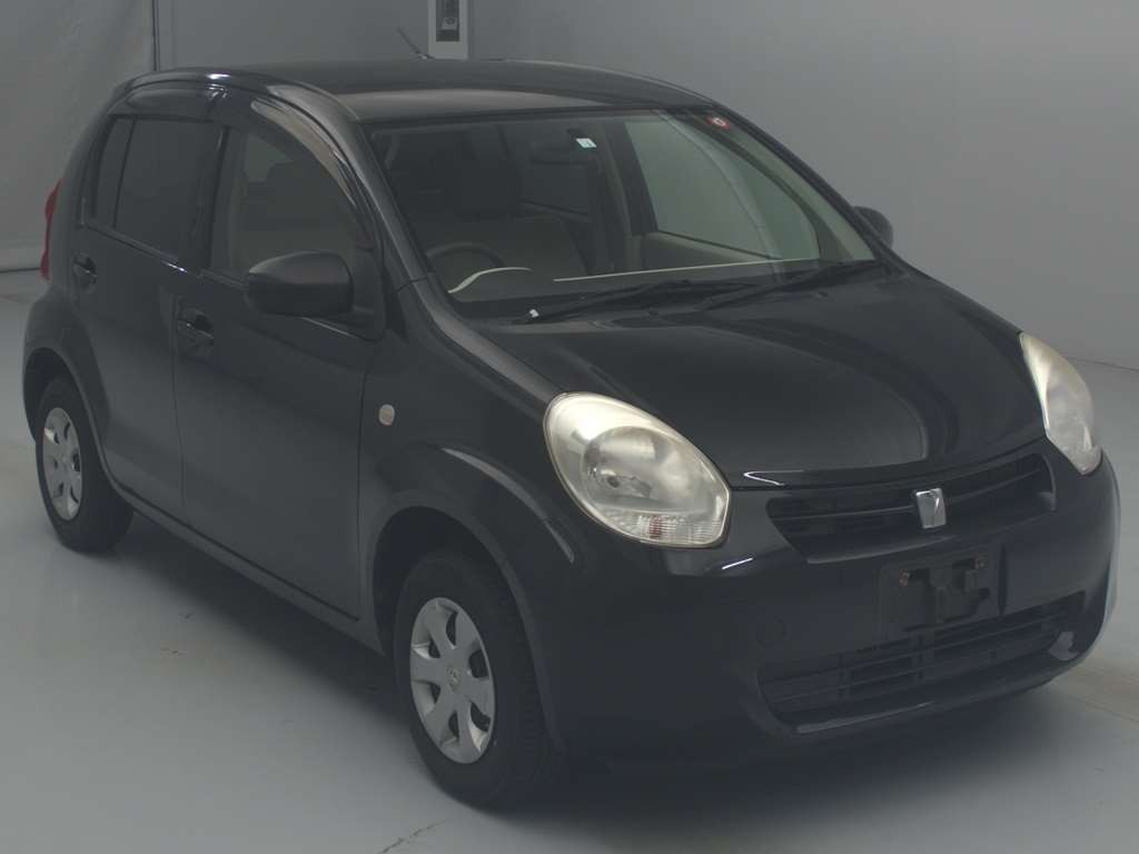 2012 Toyota Passo KGC30[2]