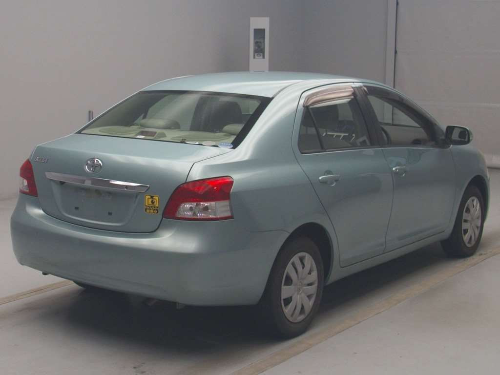 2011 Toyota Belta SCP92[1]