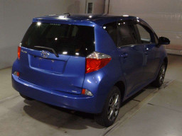 2013 Toyota Ractis