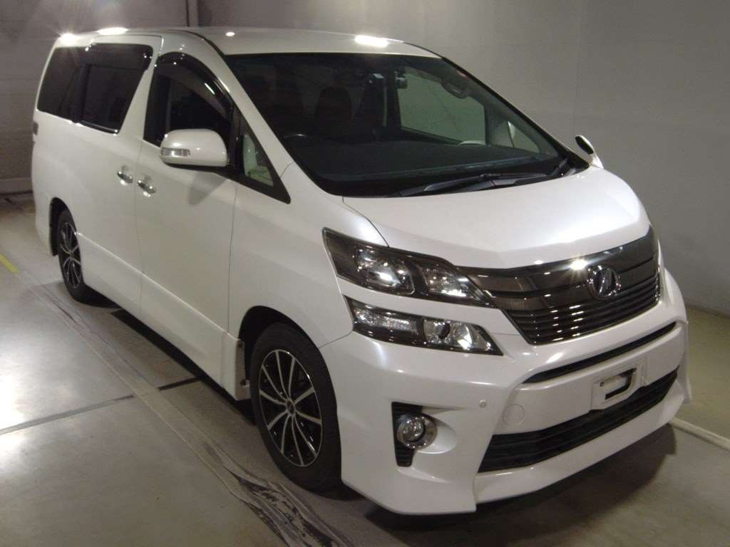 2013 Toyota Vellfire ANH20W[2]