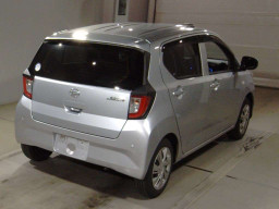 2021 Daihatsu Mira es