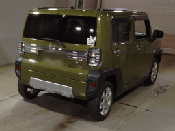 2022 Daihatsu TAFT