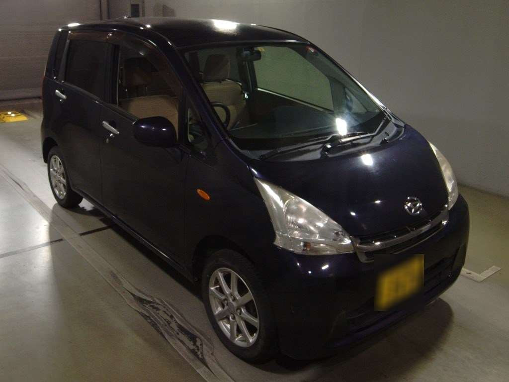 2012 Daihatsu Move LA110S[2]