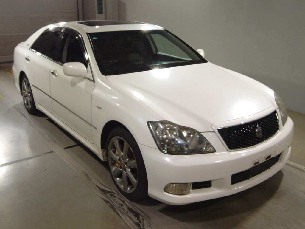 2006 Toyota Crown GRS184[2]