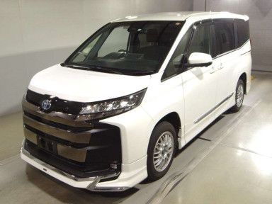 2022 Toyota Noah