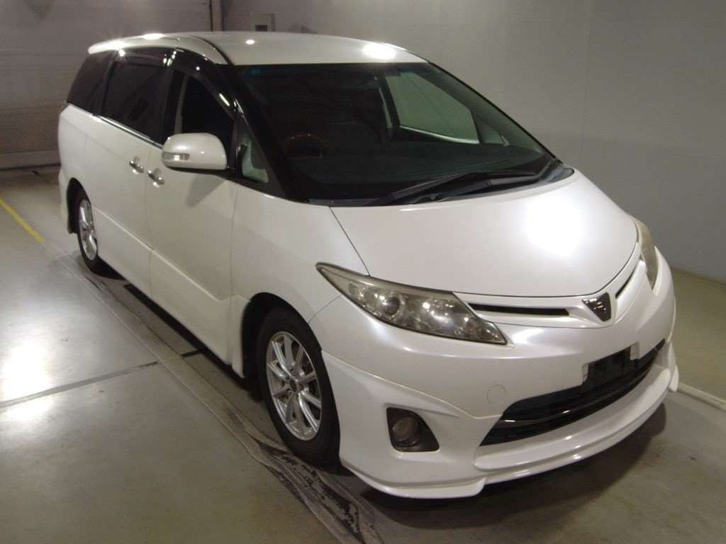 2010 Toyota Estima ACR50W[2]