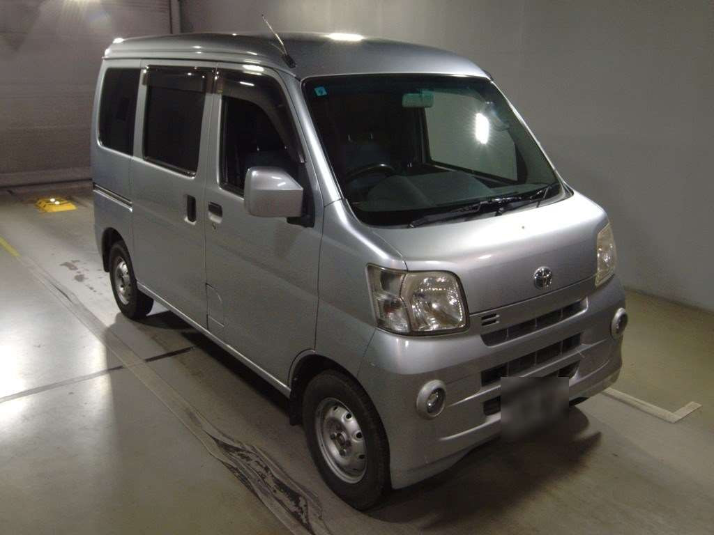 2012 Toyota Pixis Van S331M[2]