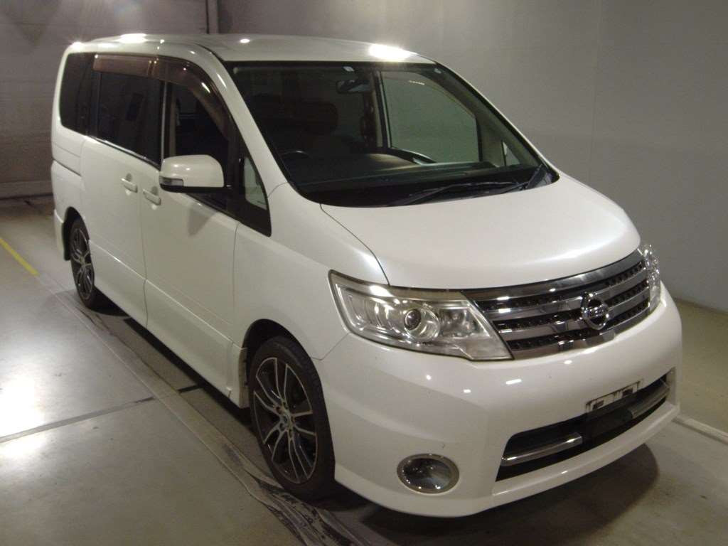 2008 Nissan Serena CC25[2]