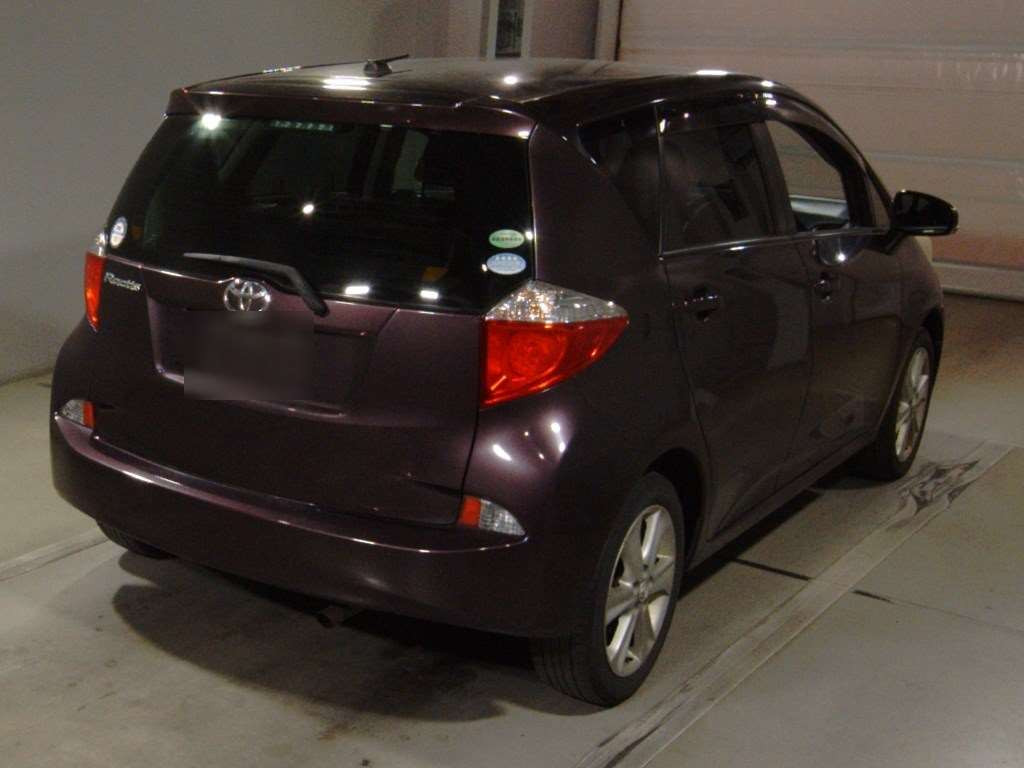 2013 Toyota Ractis NCP120[1]