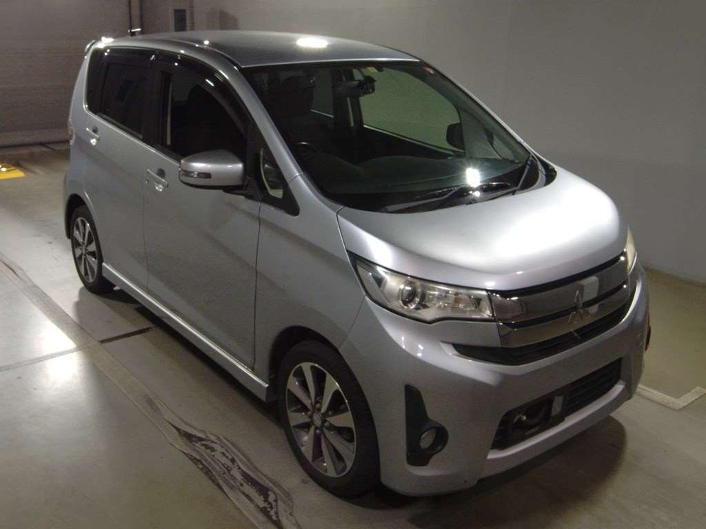 2013 Mitsubishi ek Custom B11W[2]