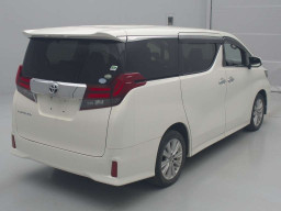 2015 Toyota Alphard