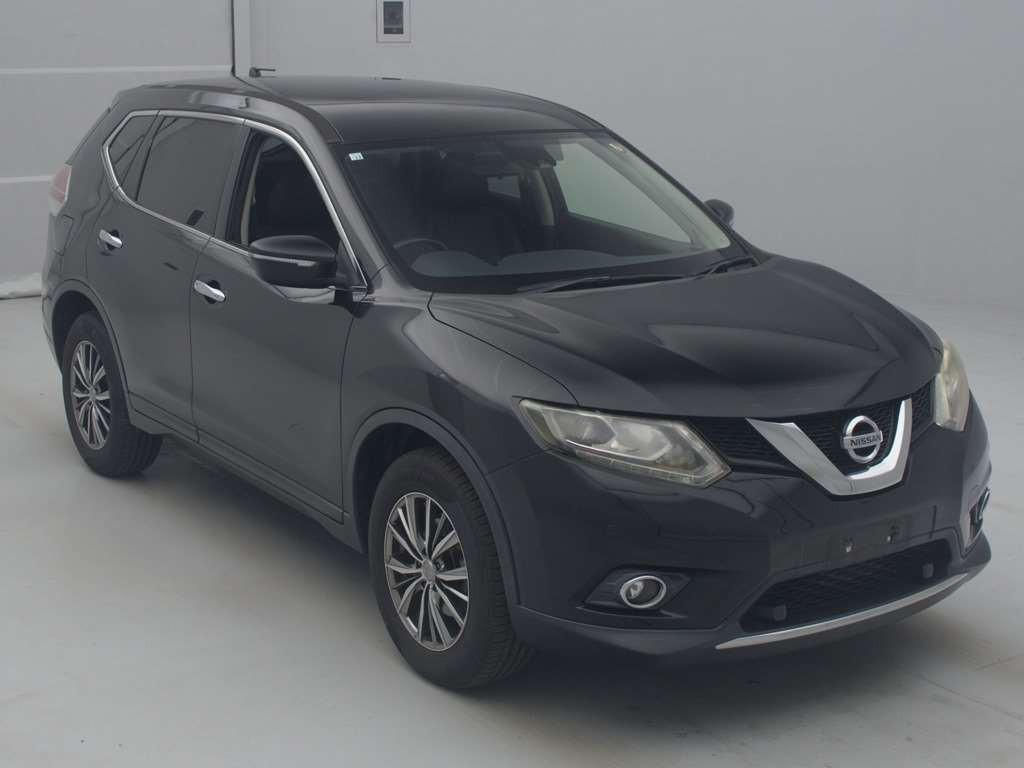 2016 Nissan X-Trail NT32[2]