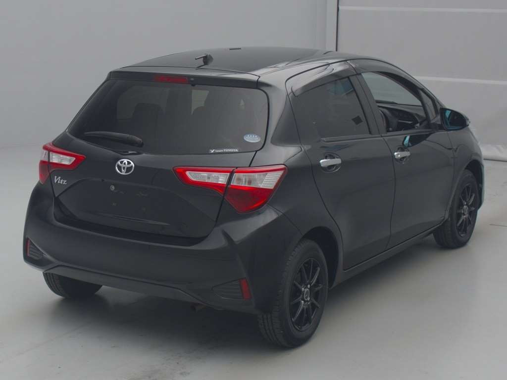 2019 Toyota Vitz KSP130[1]