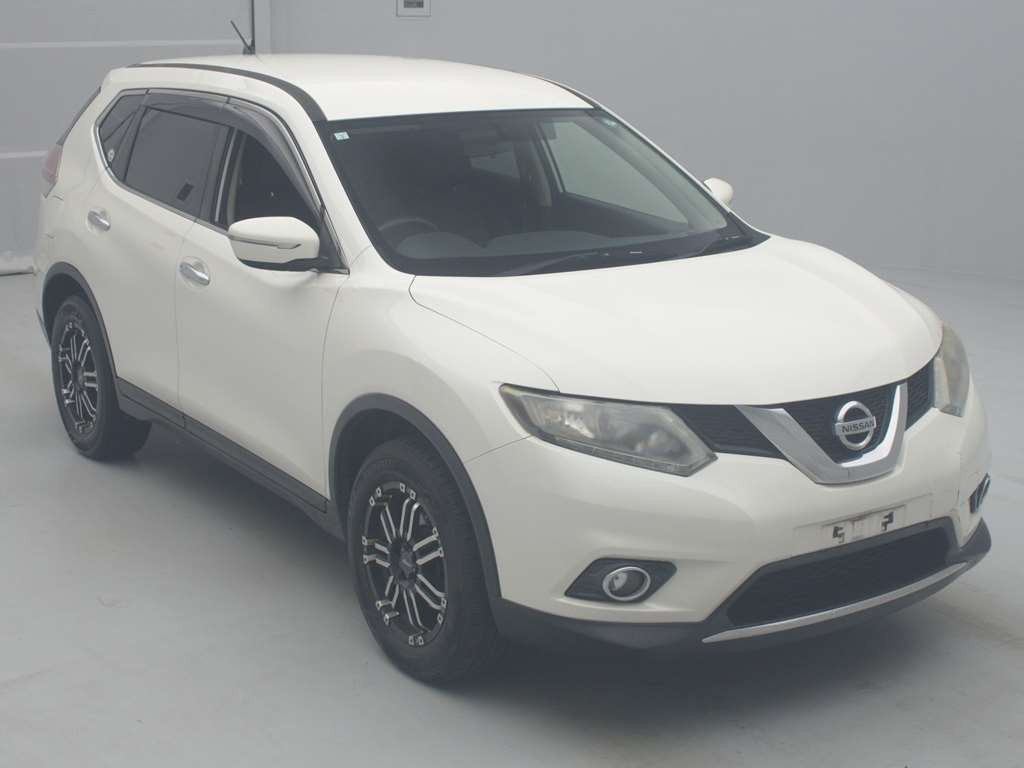 2016 Nissan X-Trail NT32[2]