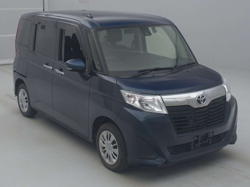 2017 Toyota Roomy M910A[2]