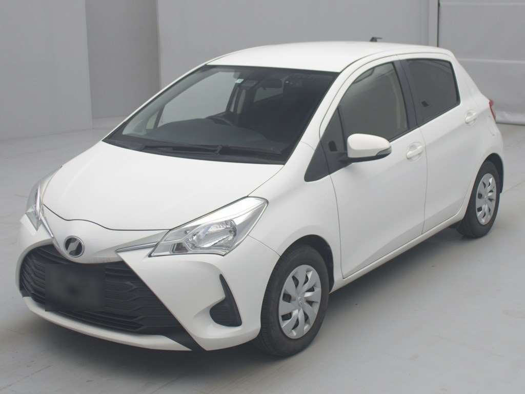 2017 Toyota Vitz NSP130[0]