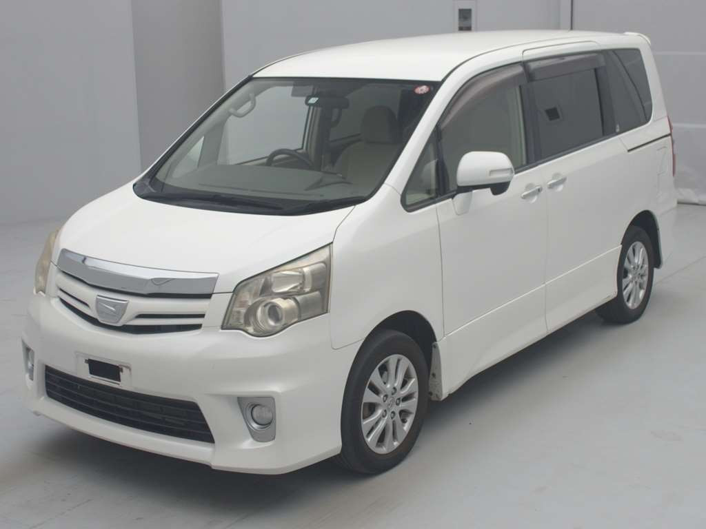 2011 Toyota Noah ZRR75W[0]