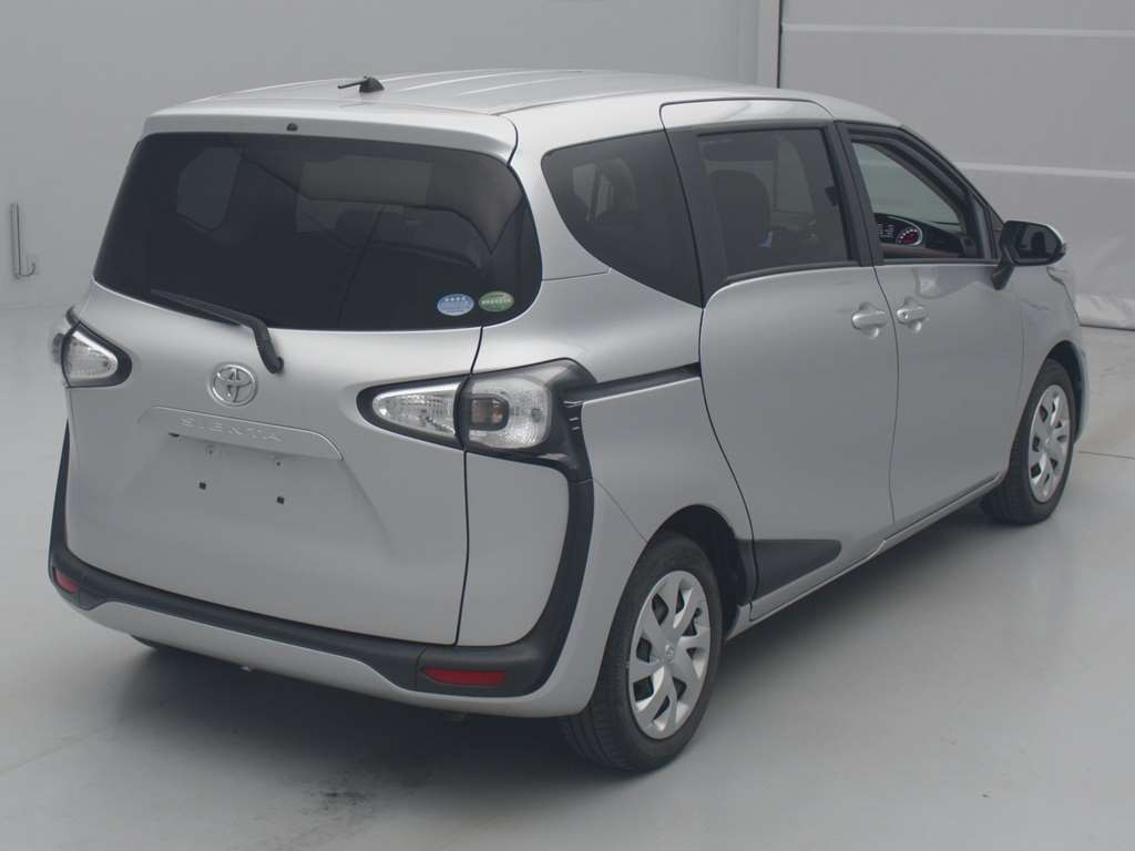 2016 Toyota Sienta NSP170G[1]