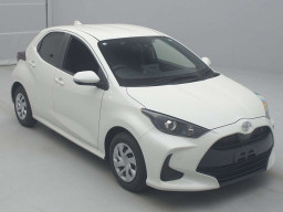 2021 Toyota YARIS