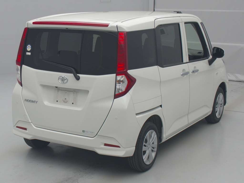 2022 Toyota Roomy M900A[1]