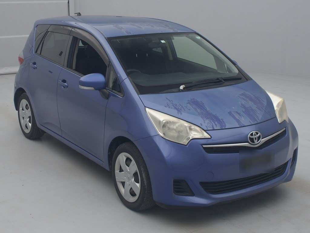 2014 Toyota Ractis NCP120[2]