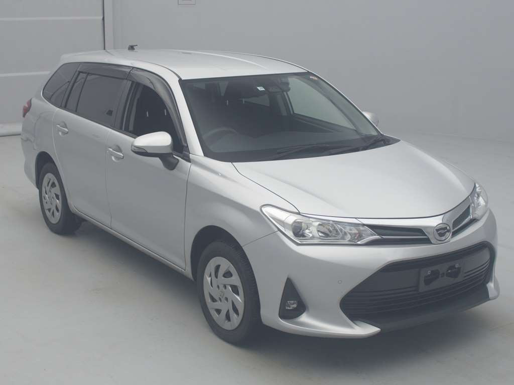 2021 Toyota Corolla Fielder NZE164G[2]