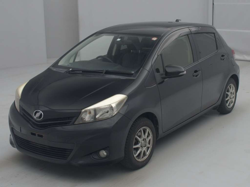 2012 Toyota Vitz KSP130[0]