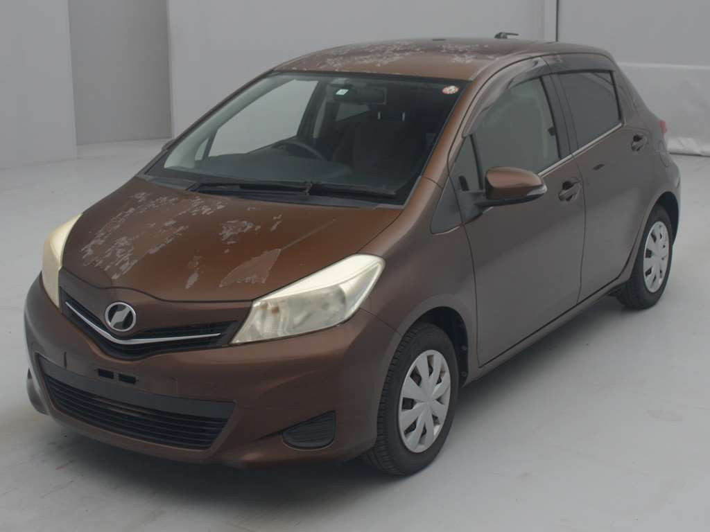 2011 Toyota Vitz KSP130[0]