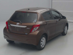 2011 Toyota Vitz