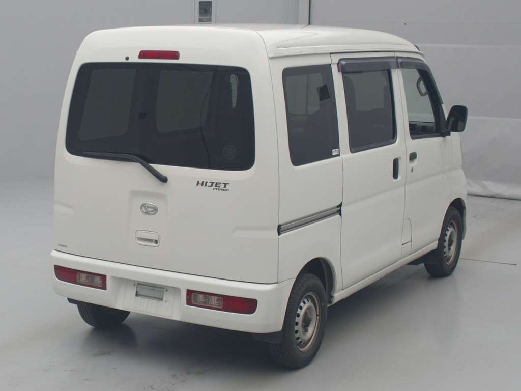 2016 Daihatsu Hijet Cargo S331V[1]