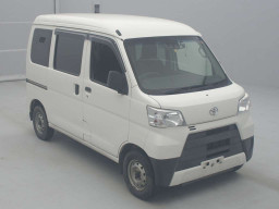 2018 Toyota Pixis Van