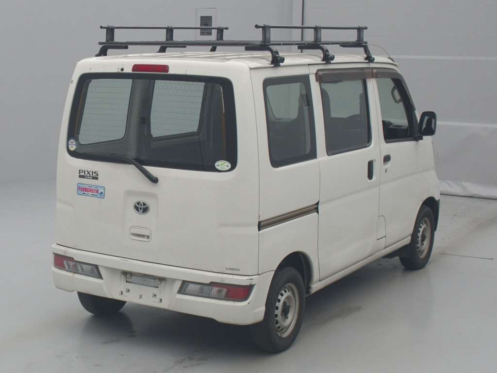 2018 Toyota Pixis Van S331M[1]