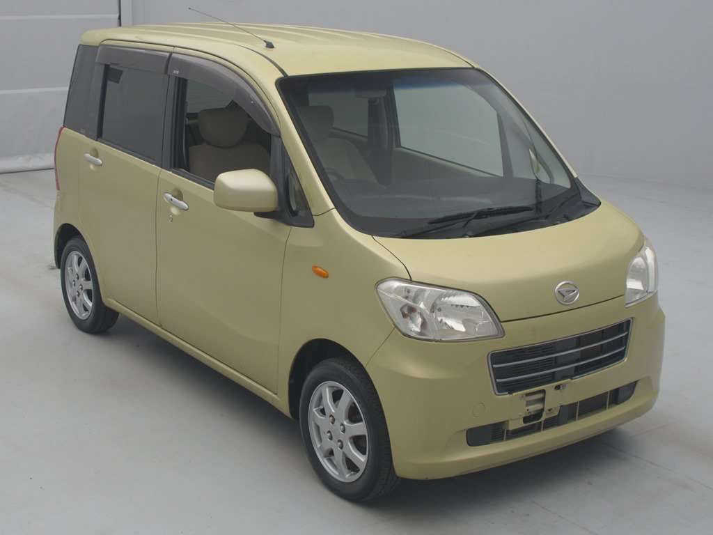 2010 Daihatsu Tanto exe L465S[2]