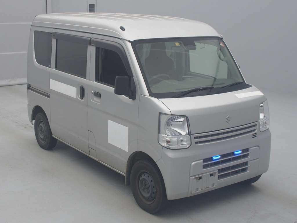 2018 Suzuki Every DA17V[2]