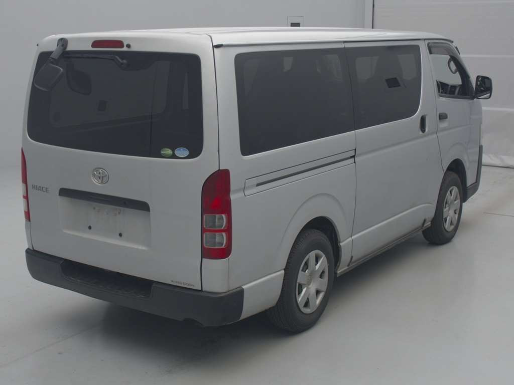 2018 Toyota Hiace Van GDH206V[1]