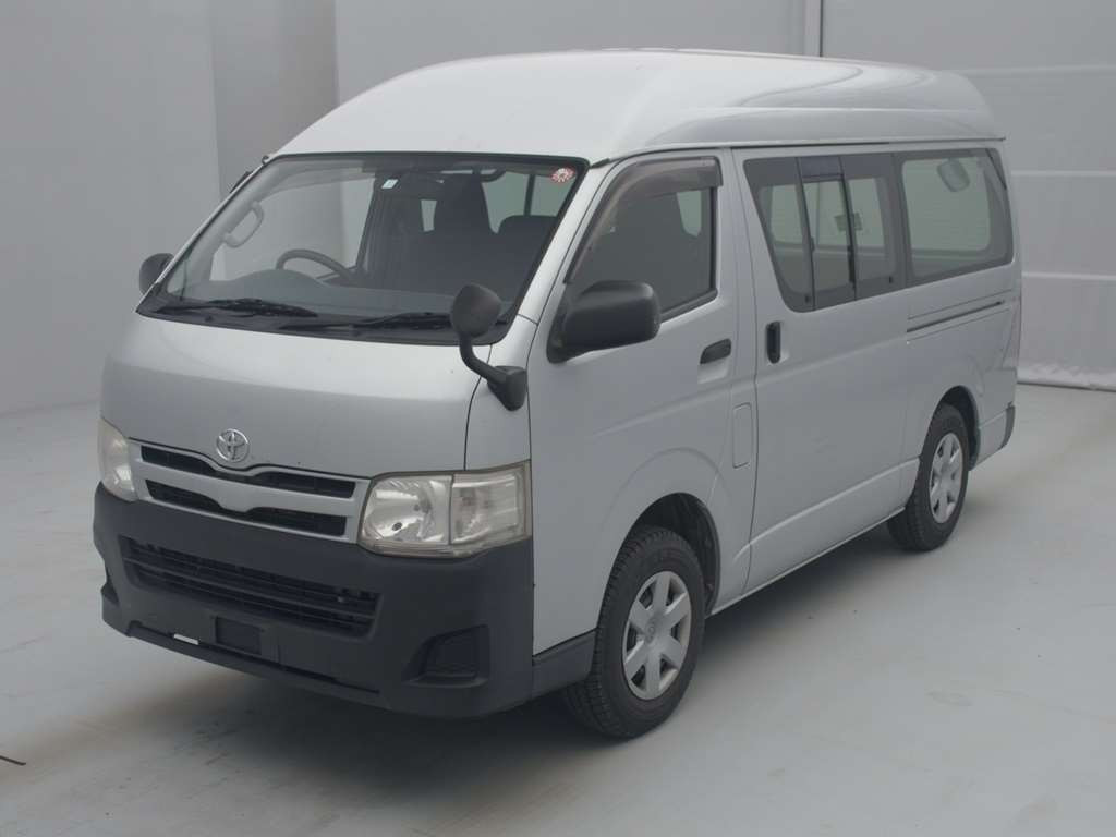 2011 Toyota Regiusace Van KDH206K[0]