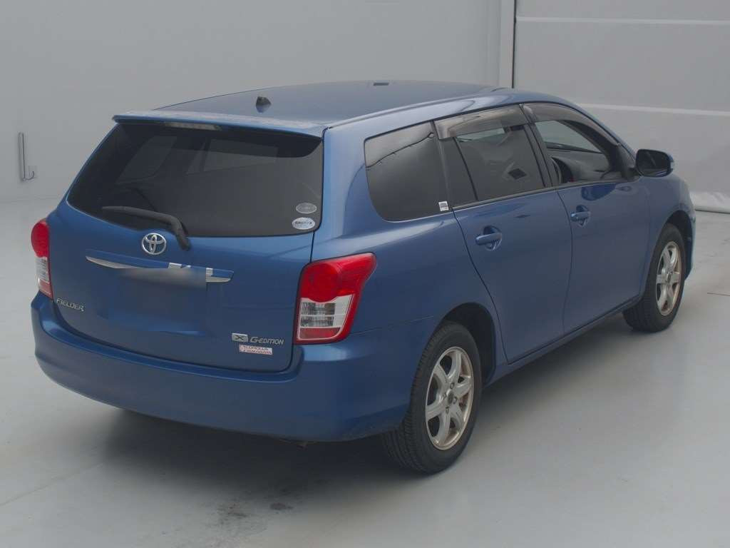 2012 Toyota Corolla Fielder NZE141G[1]