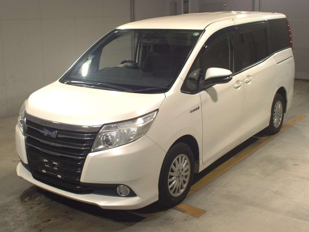 2015 Toyota Noah ZWR80G[0]