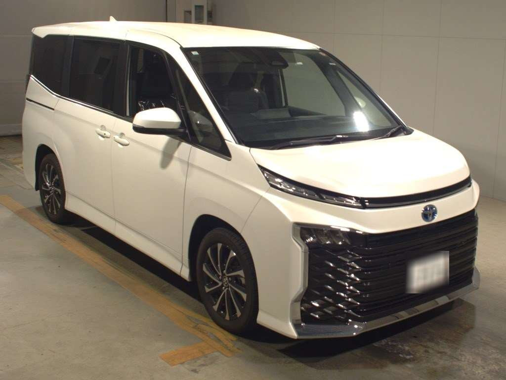 2024 Toyota Voxy ZWR90W[2]