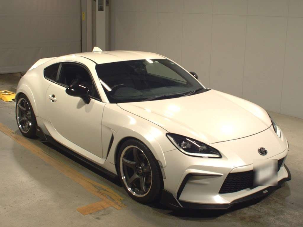 2022 Toyota GR86 ZN8[2]