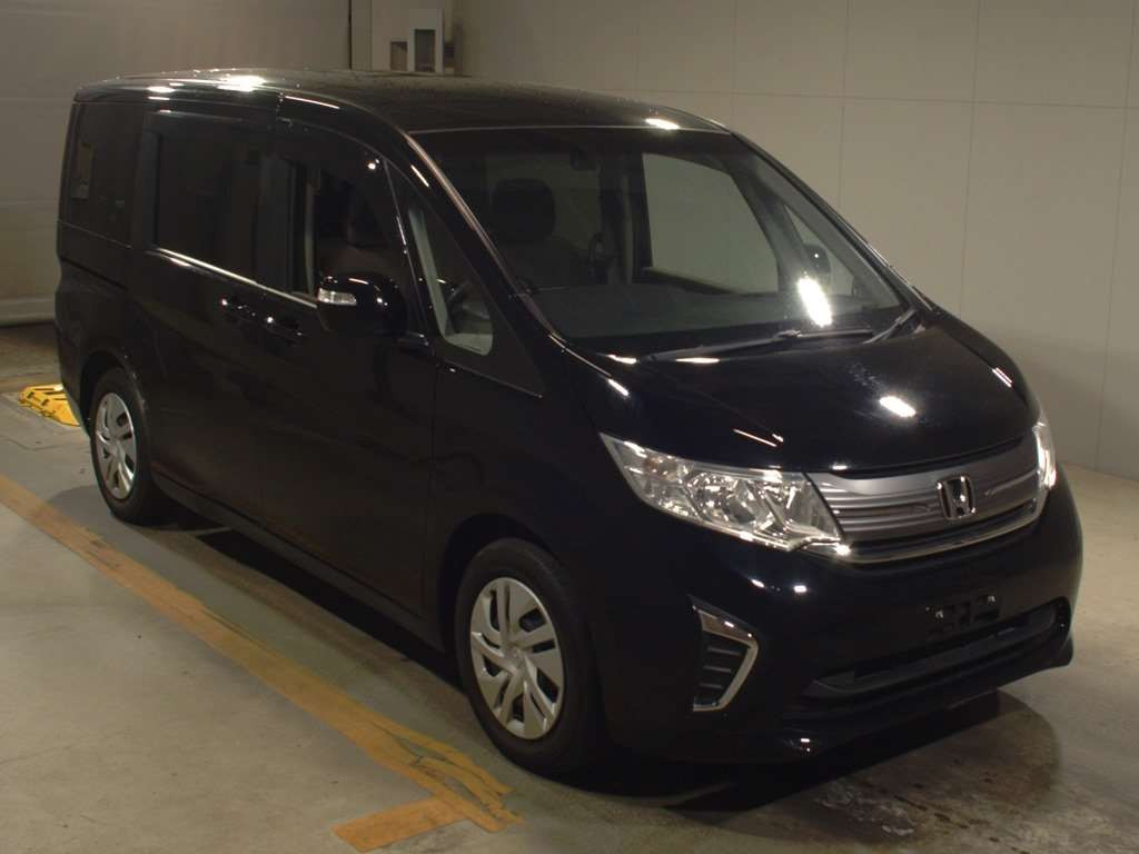 2019 Honda Step WGN RP1[2]