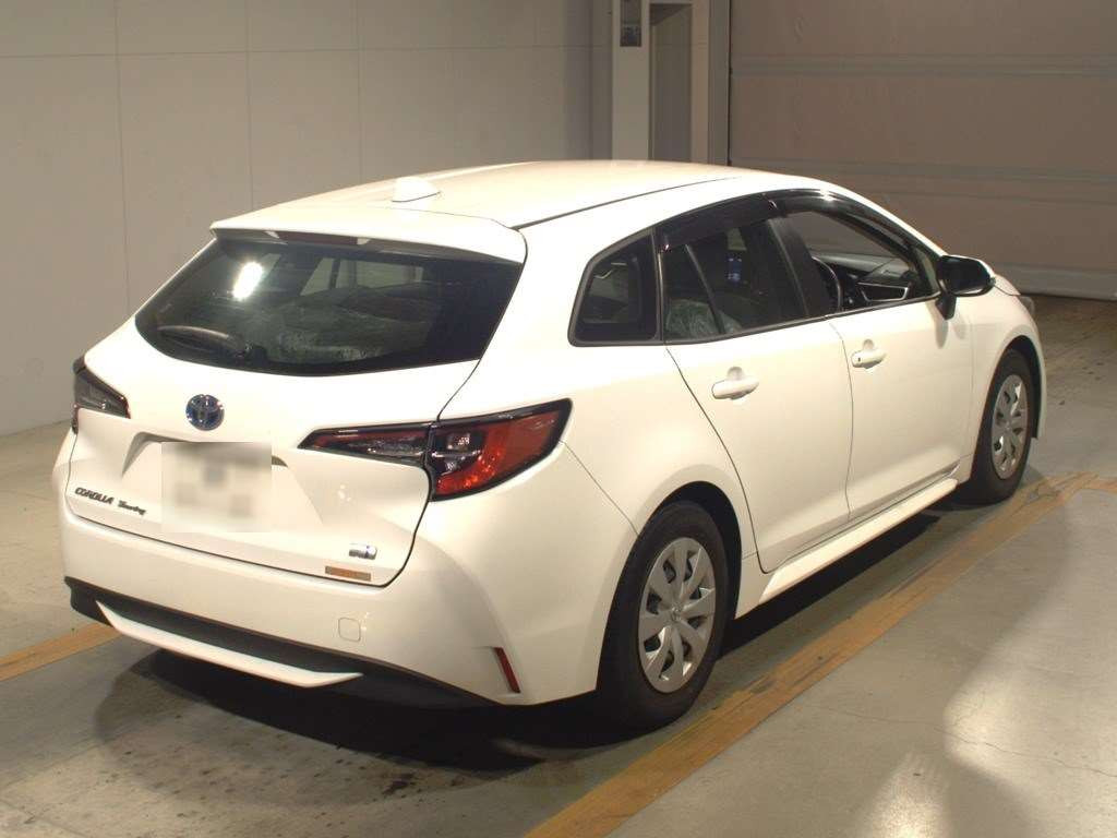 2021 Toyota Corolla Touring Wagon ZWE214W[1]