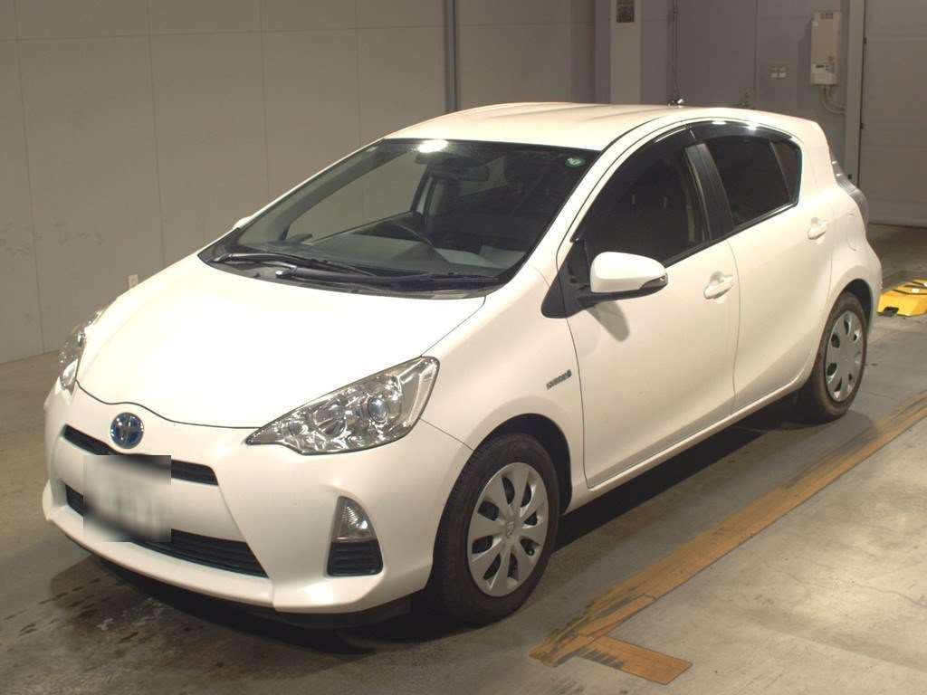 2014 Toyota Aqua NHP10[0]