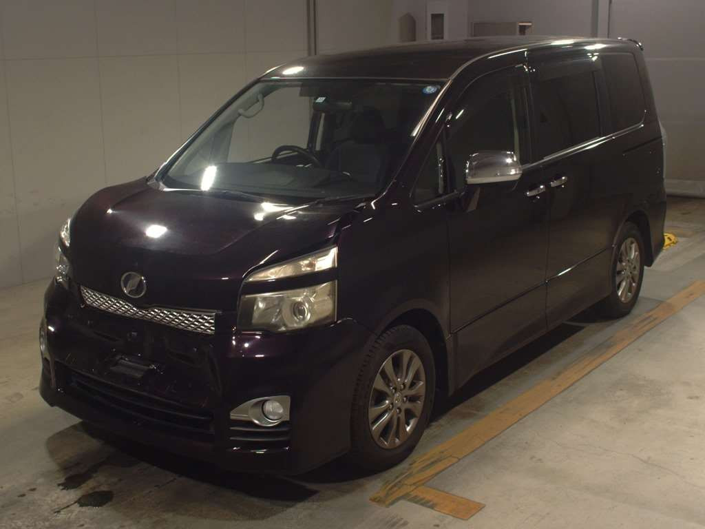 2011 Toyota Voxy ZRR70W[0]