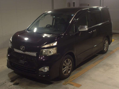 2011 Toyota Voxy