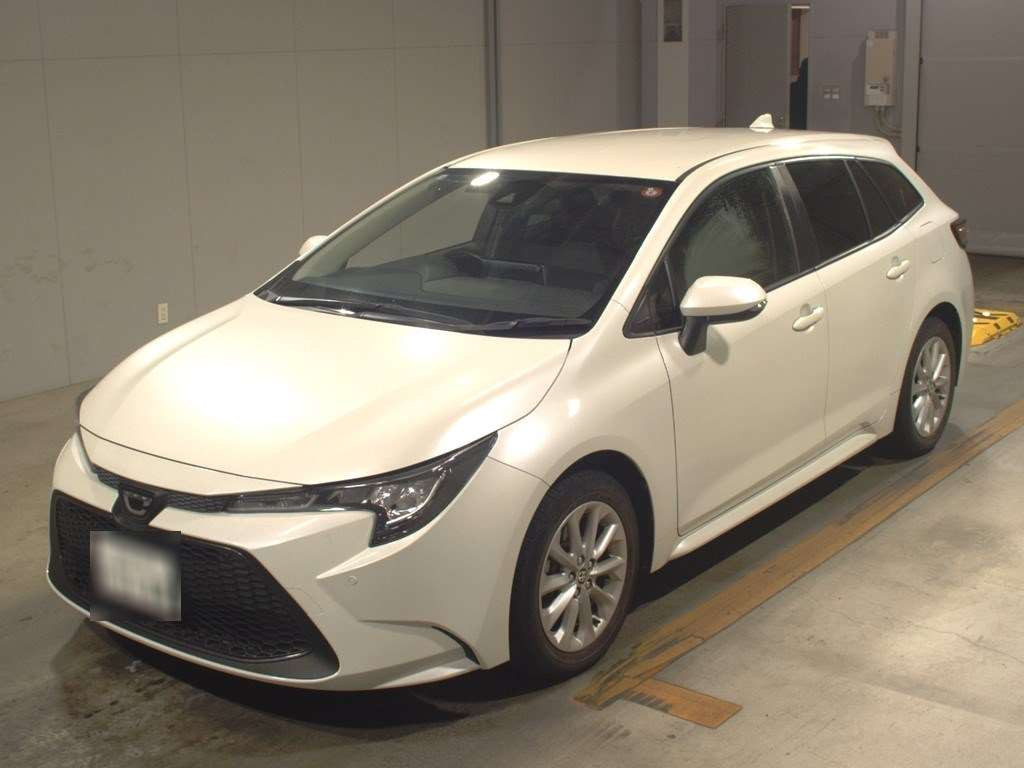 2020 Toyota Corolla Touring Wagon ZRE212W[0]