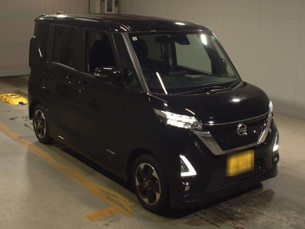 2020 Nissan Roox B44A[2]