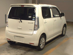 2015 Suzuki Wagon R